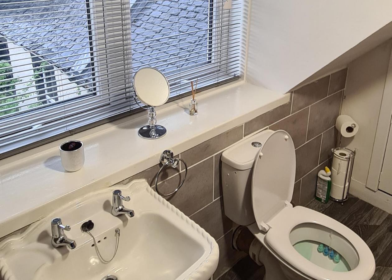 Inviting 1-Bed Apartment In Campbeltown Loch Views Extérieur photo